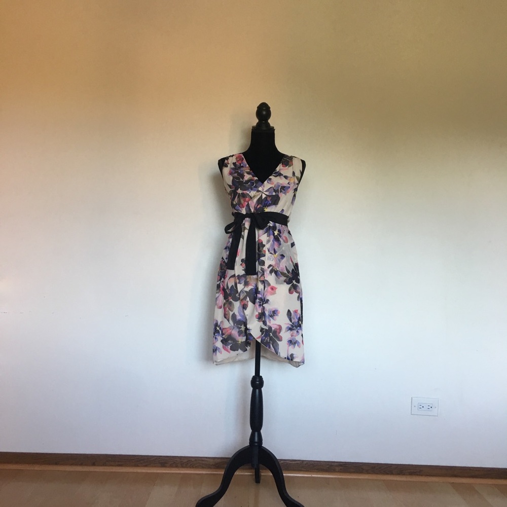 Simply Vera Wang floral dress